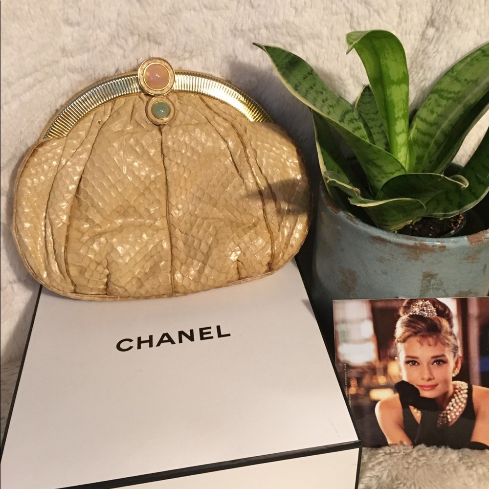 Authentic Vintage Judith Leiber bag